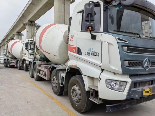 SANY 12 Cubic Truk Pengaduk Beton Bekas Dipasang SY412C-8S Dengan Mesin Hino