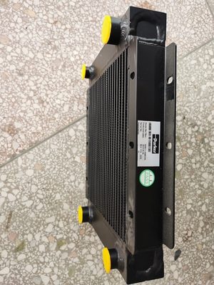 60136567 Panel Khusus untuk Cooler 539011-D08017 untuk stacker reacher SANY