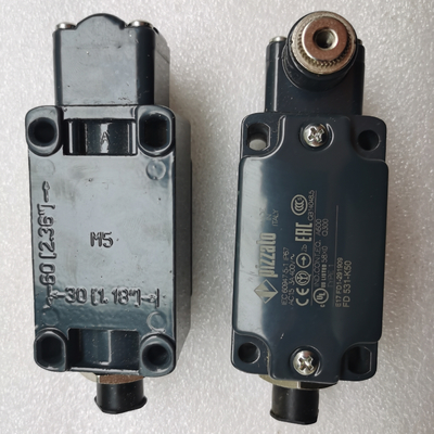 60117974 Suku Cadang Derek Perayap GY-S-1NO+1NC-75 LimitSwitch