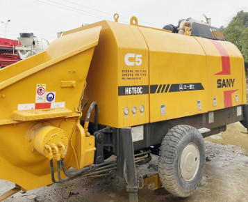 2019 Pompa Beton Stasioner Bekas HBT60C 65m3/H Dengan Mesin Diesel